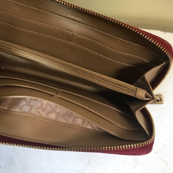 DKNY Canvas Leather Monogram Zippy Zip Around Organizer Wallet Clutch Card Case - Picture 4 of 16